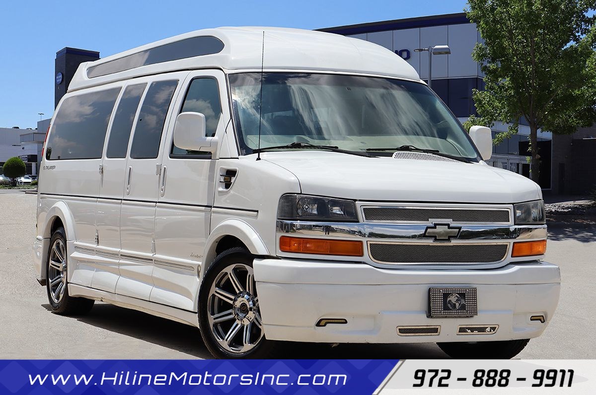 chevrolet express cargo 2017 1GCWGBFG8H1136596 image chevrolet express cargo 2017 1GCWGBFG8H1136596 image